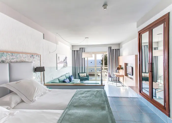 Fariones Puerto del Carmen (Lanzarote)